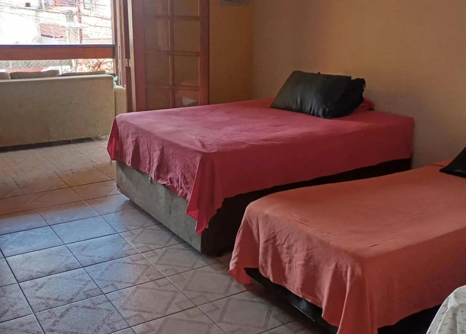 Quarto Privativo A 10 Min Do Aeroporto Gru I Guarulhos Brasil